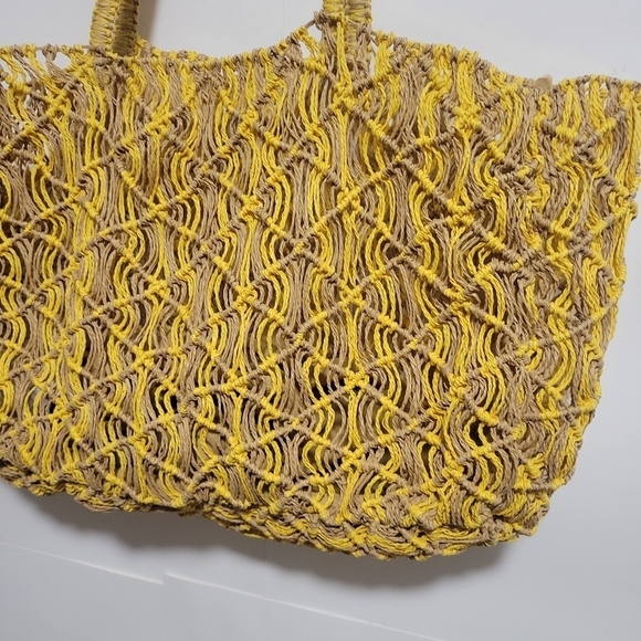 Zara Mustard Woven Large Tote Bag - Picture 4 of 6